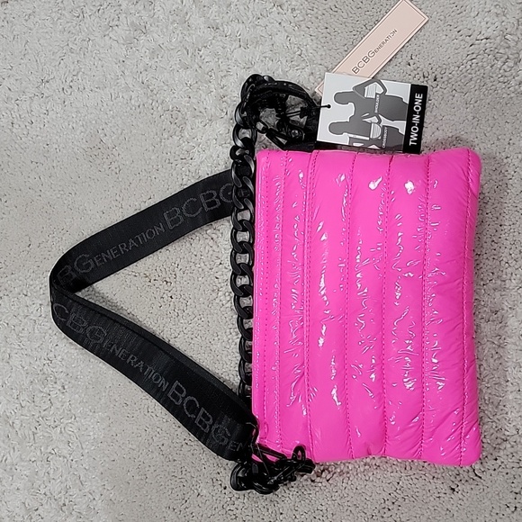 NWT BCBGeneration 2 in 1 Crossbody Puffer Bag, Pink - Picture 3 of 10